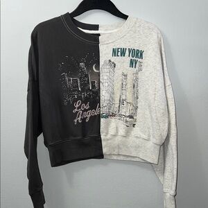 Abercrombie & Fitch Black and Gray Split Sweatshirt